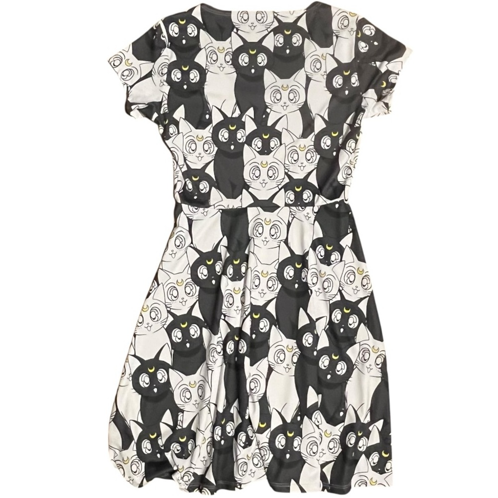 Hot Topic SAILOR MOON LUNA & ARTEMIS DRESS Small ULTRA RARE Graphic Print CATS - Picture 4 of 10